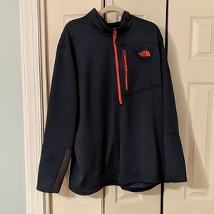 Men's North Face quarter zip